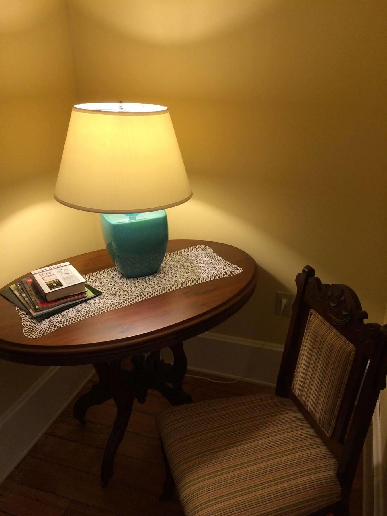 Отель The Woodbridge House Kingsville Экстерьер фото